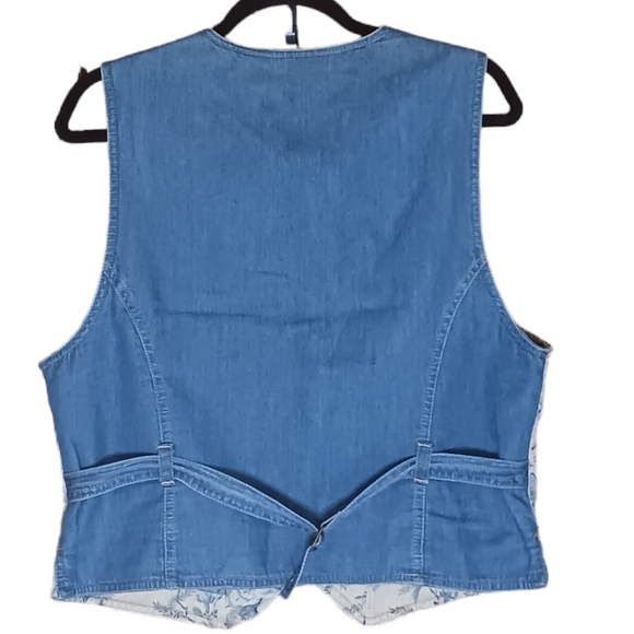 Lizwear Denim Vest Blue Floral - Picture 2 of 5